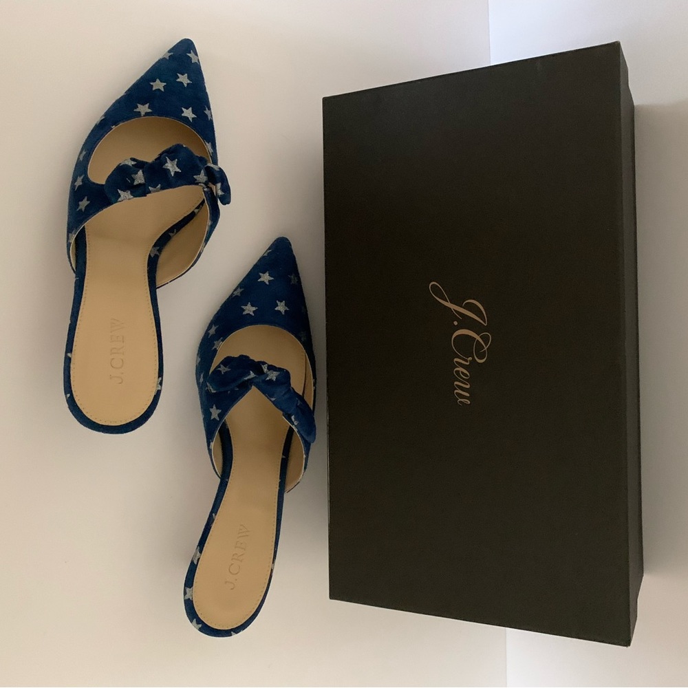New JCREW suede pump